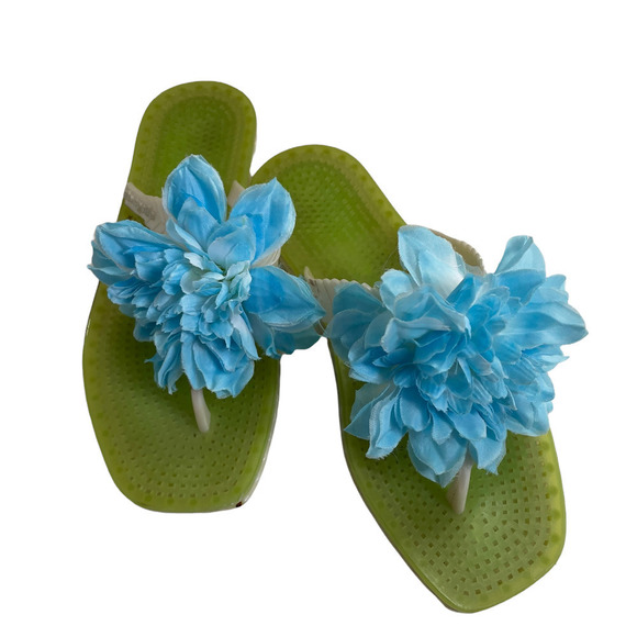 KATE SPADE BELLA JELLY FLIP FLOPS LIME GREEN W/BLUE FLOWERS - Picture 2 of 7